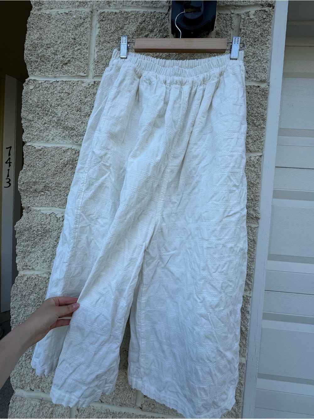 Ichi White Wide-Leg Textured Crop Pants
